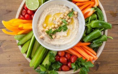 Hummus aux oignons caramélisés