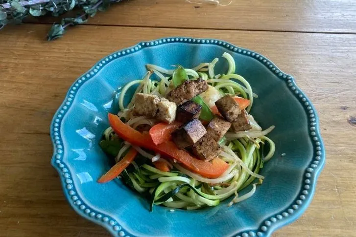 Sauté de légumes et tofu