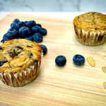 Muffins doubles bleuets et amandes. Faibles en FODMAP. ÉPITHÉLIA- Clinique de santé digestive. Équipe de nutritionnistes.