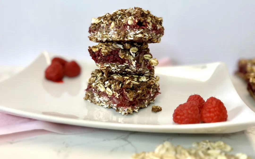 Carrés nutritives aux framboises et aux pommes